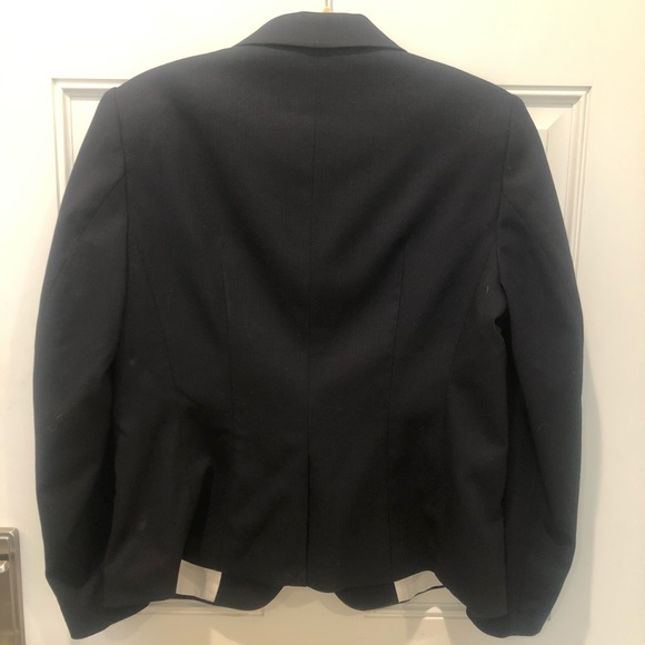 HM Navy Blazer - Picture 3 of 6